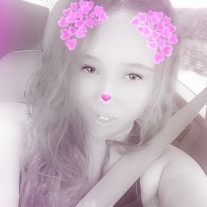 Meet your Posher, Tiffany